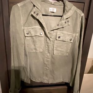 Cute jacket size medium, never worn